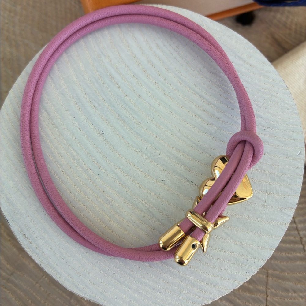 Louis Vuitton Bloom Heart Bracelet in Pink - Picture 5 of 6